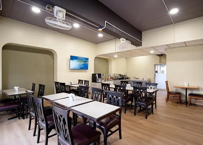 酒店 Synsiri Lat Phrao 83